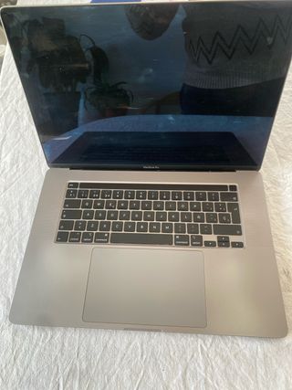 MacBook Pro Apple Plata