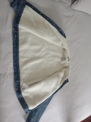 Cazadora vaquera con borrego