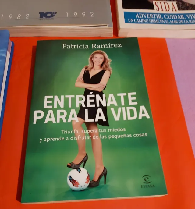 Revista Tiempo 10 años 1982-1992 + 4 Libros lote