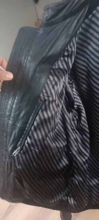 Chaqueta de cuero Negra