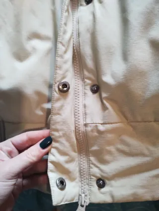 Piumino Woolrich Beige con Cappuccio