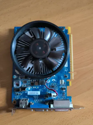 Nvidia GeForce GTX 750 2GB Tarjeta Gráfica