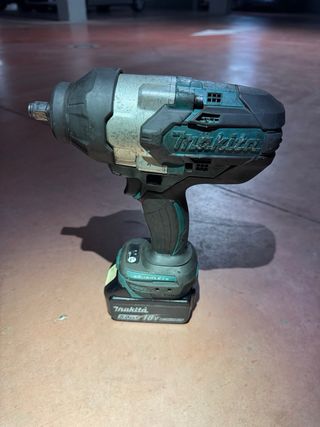 Llave de impacto Makita DTW1001 1000 Nm