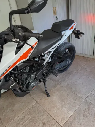 KTM Duke 390 2022