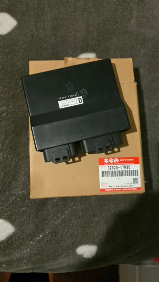 Centralita Suzuki GSF 650 S BANDIT 32920-17H30