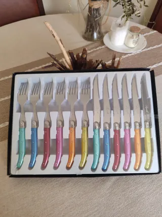 Set Cubiertos Laguiole Arcoíris