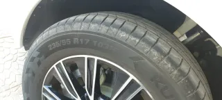Neumáticos Kumho 235/55 R17 103H. Montaje incluido