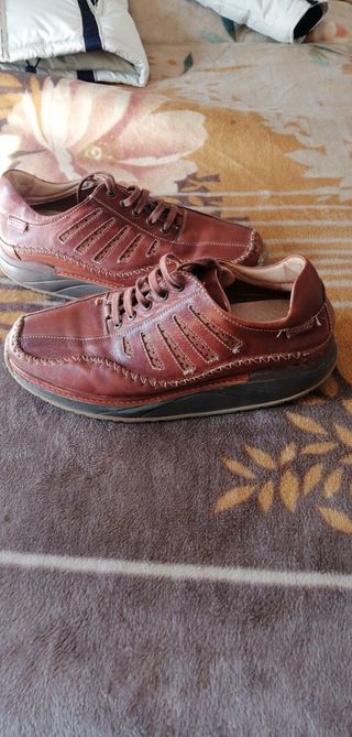Zapatos Pikolinos Marrones