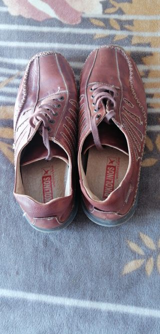 Zapatos Pikolinos Marrones