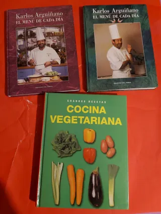 3 libros 2 cocina Karlos Arguiñano y 1 vegetariano