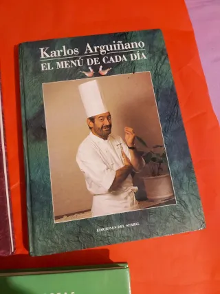 3 libros 2 cocina Karlos Arguiñano y 1 vegetariano