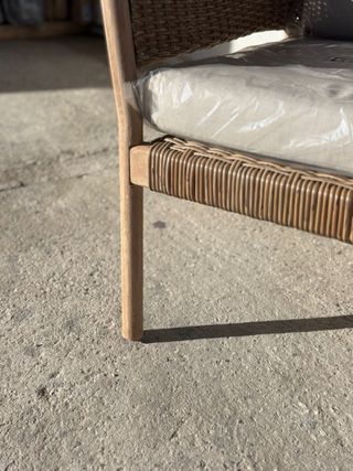 Sillón exterior nuevo mimbre y madera