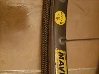 Rueda Delantera Mavic