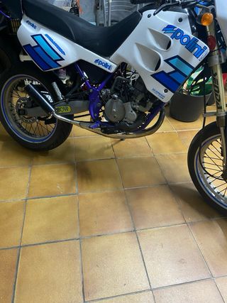 Derbi senda r SM (de serie)