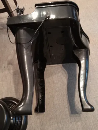 Piano de cola infantil con asiento