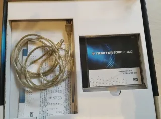 Traktor Scratch Duo / Audio 4