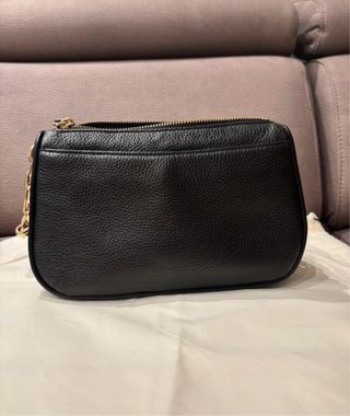 Bolso Piel Michael Kors Negro y Dorado Auténtico