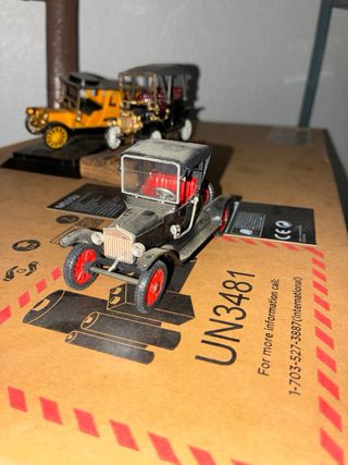 Colección Coches Clásicos Escala 1:48