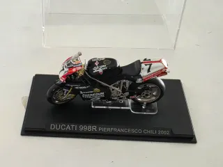Ducati 998R Pierfrancesco Chili 2002 1:24