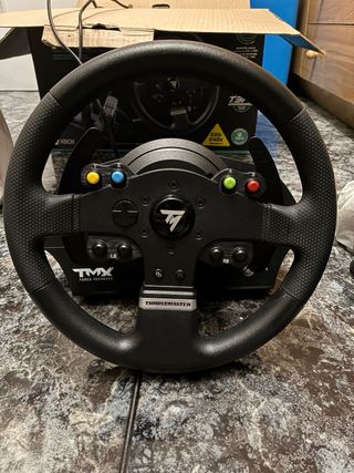 Thrustmaster TMX PRO Volante y Pedales
