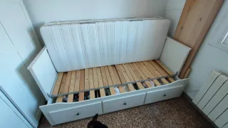Hemnes Ikea. Diván con 3 cajones y 2 colchones