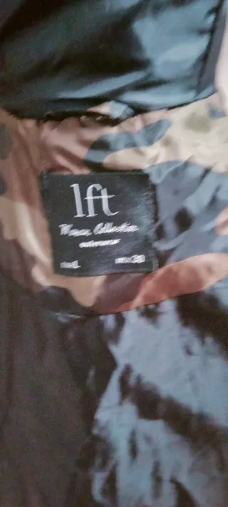 Chaquetón plumífero camuflaje unisex