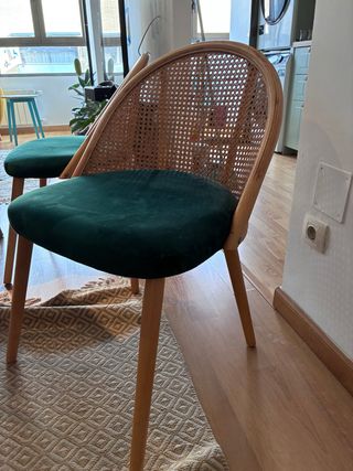 2 Sillas Sklum Rattan Terciopelo Madera