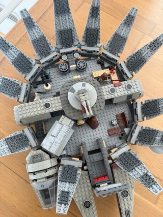 Halcón Milenario LEGO