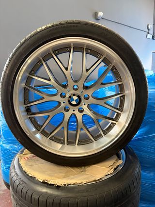 Llantas BMW M 18 con Neumáticos