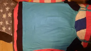 Top juvenil azul y negro con cordones