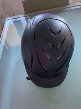 Casco de equitación negro