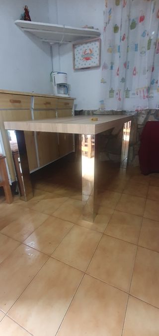 Mesa de comedor madera
