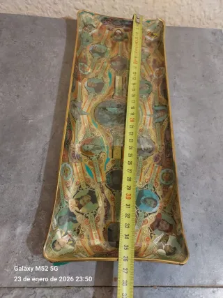 Cenicero antiguo cristal vitolas decoradas