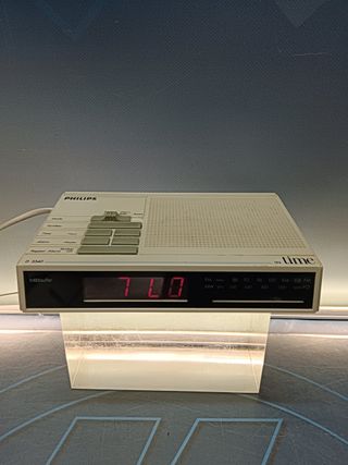 reloj despertador, Sintonizador de radio vintage Philips D 3340 in Time, 2 bandas, FM/AM, 80s ,blanco