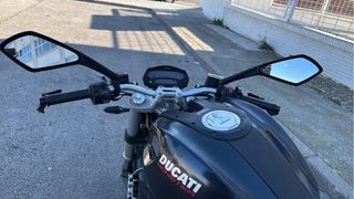 Ducati Monster 696 Naked Manual