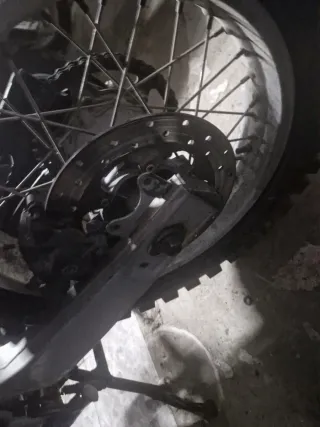 Rueda complera Trasera BMW F650