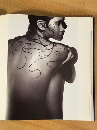 Apparences, la fotografía de moda desde 1945