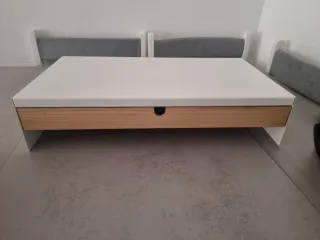 Mesa elevadora para ordenador