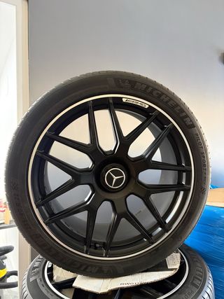 Llantas AMG Mercedes Pilot Sport 4 SUV