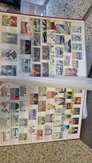 Álbum de sellos completo para coleccionistas