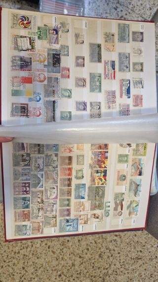 Álbum de sellos completo para coleccionistas