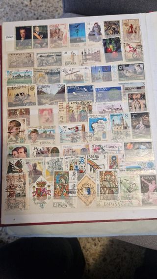 Álbum de sellos completo para coleccionistas