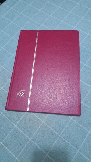 Álbum de sellos completo para coleccionistas