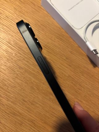 iPhone 14 Plus 256GB Midnight Batteria 84%