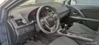 Toyota Avensis 2011