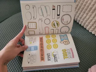 Libro Cosas no aburridas para ser la mar de feliz