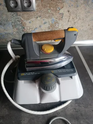 Centro de Planchado Ariete