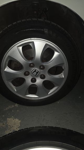 Llantas Honda 17 con Neumático