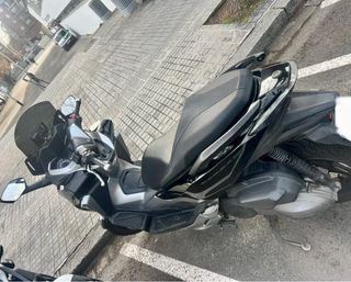 Honda Forza 300