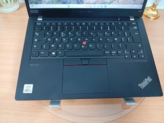 Lenovo ThinkPad X13 i5 8GB RAM